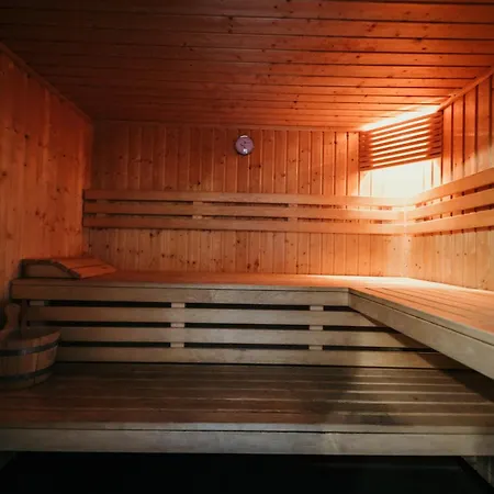 Suisse Chalet *